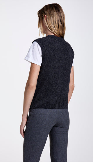 Cashmere Sleeveless Crewneck