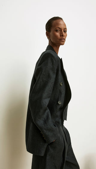 DB Peaked Lapel Blazer