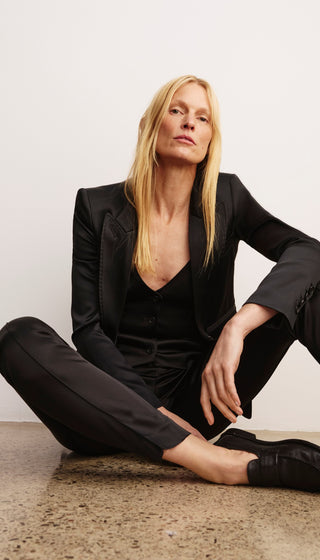 Tuxedo Peaked Lapel Blazer