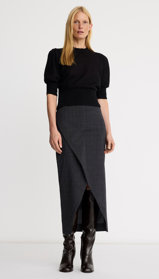 Two-Way Front Ruffle Skirt