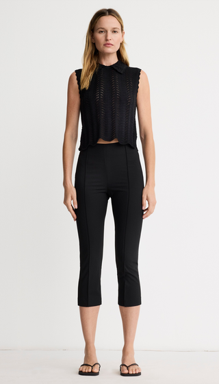 Pintuck Capri